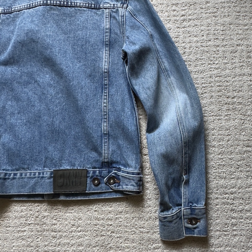VIntage 90's DKNY Jeans Fitted Denim Jacket - Picture 8 of 9